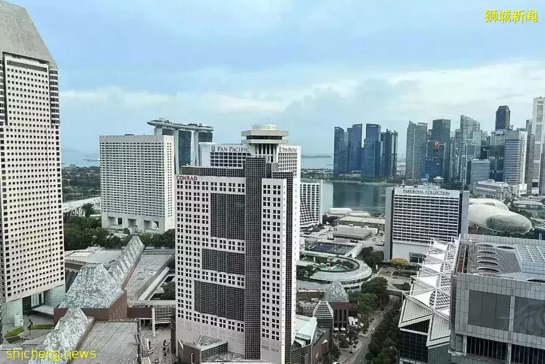 这位中国PR在新加坡买下一层楼!他们却放弃身份,从新加坡润回国