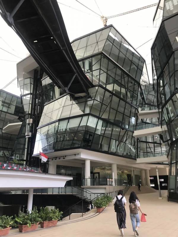 “Miss Fu”的環球藝術旅行 之新加坡篇