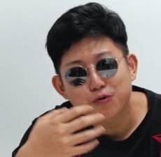 實拍!疫情期間自虐!在新加坡挑戰全球第一辣的泡面!