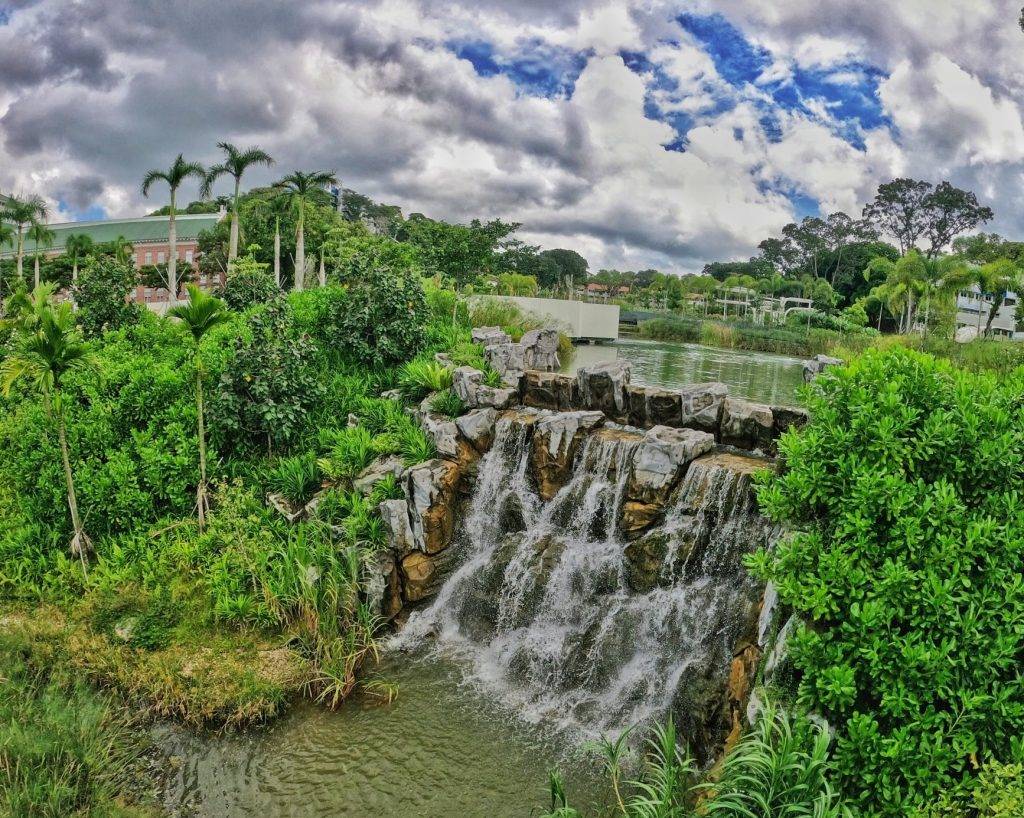 飞流直下三千尺💦新加坡5个绝美瀑布‼气势磅礴壮观、水汽氤氲弥漫,等你来探秘🌪