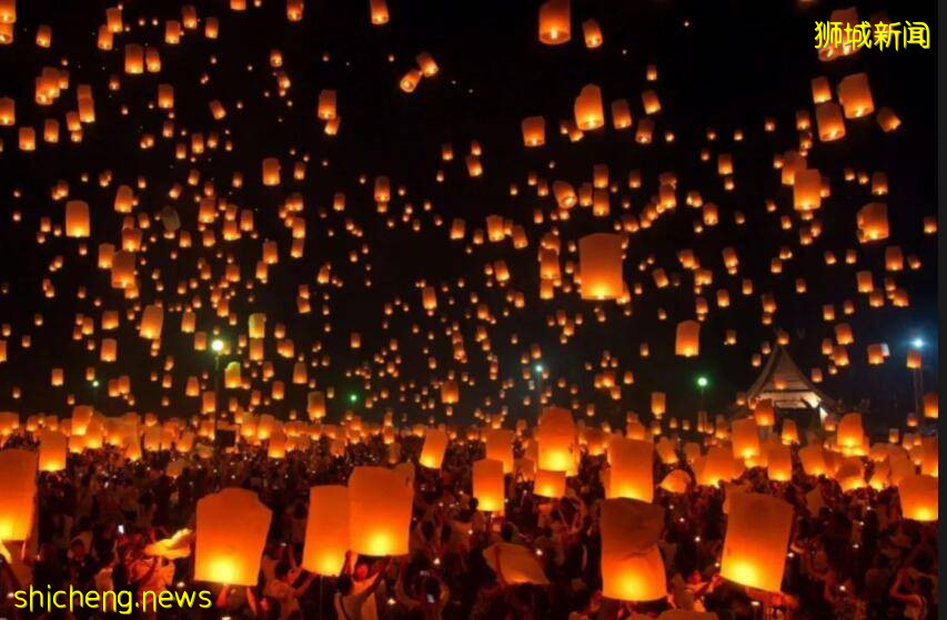 一群胖姐姐在新加坡街头忘我扭动、疯狂尬舞，被网友狂怼上热搜