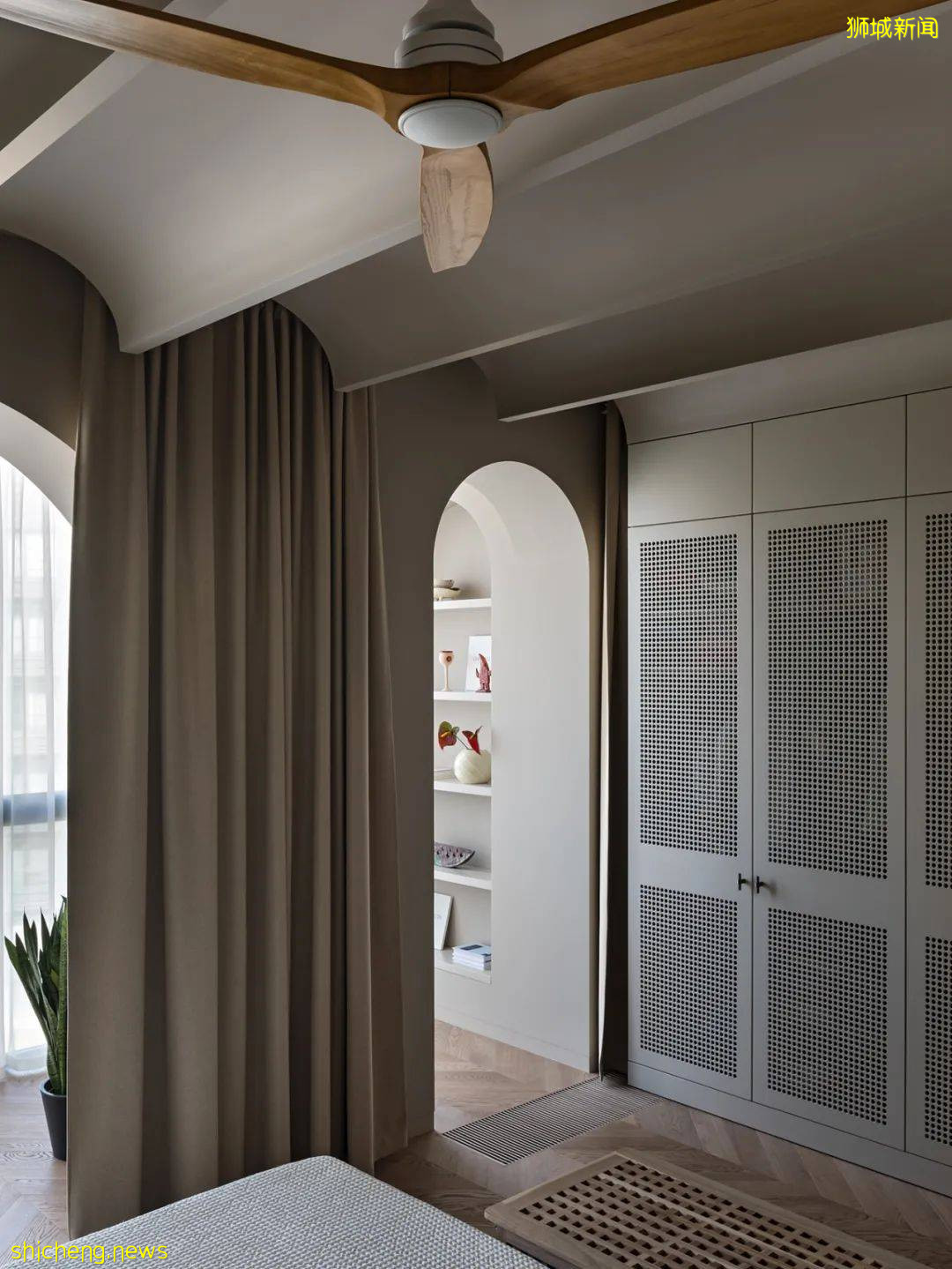 融入新加坡文化的极简公寓