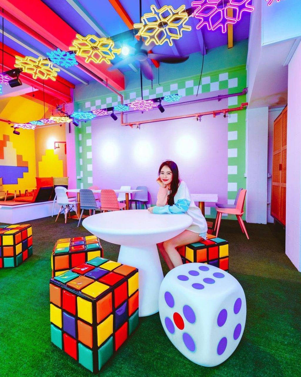 深夜甜品店😋 開很遲的甜點店大搜羅!治愈你失眠的夜💥 夜深人靜約來這裏吃一吃👀