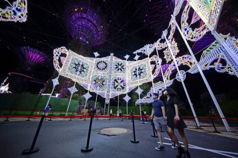 实拍！全世界都羡慕新加坡这个圣诞夜景！8个梦幻夜晚美炸了