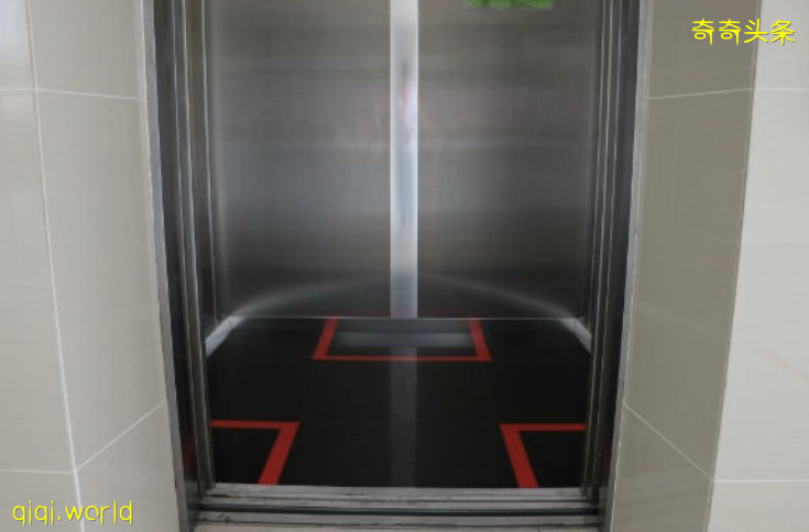 ◤大城事頭條◢僅中五中六生複課 “所有教師回校 幹嘛？！” !