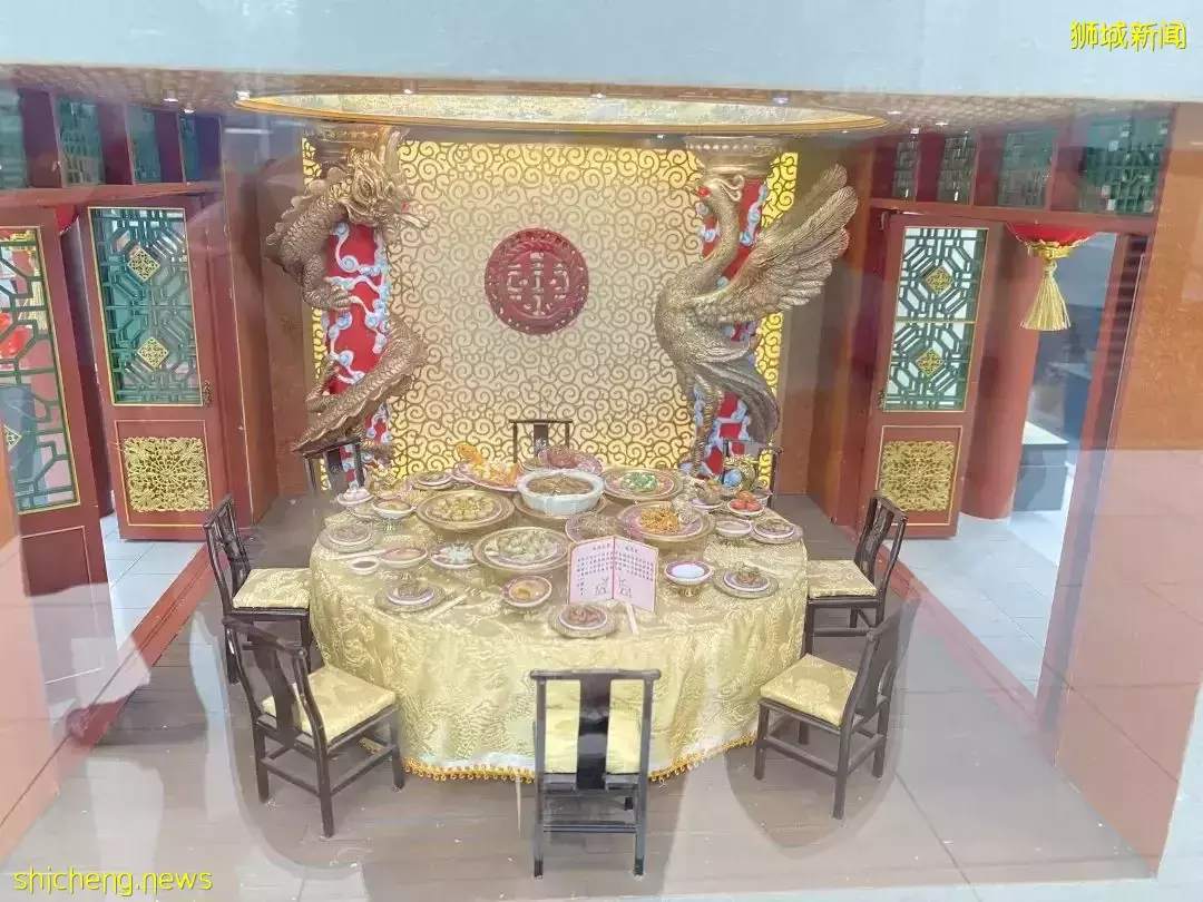 “細看香港”微觀藝術展亮相新加坡