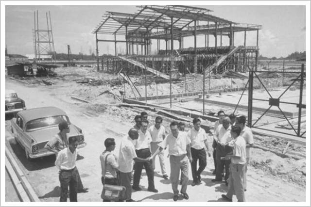 别再被新加坡的光鲜外表骗了