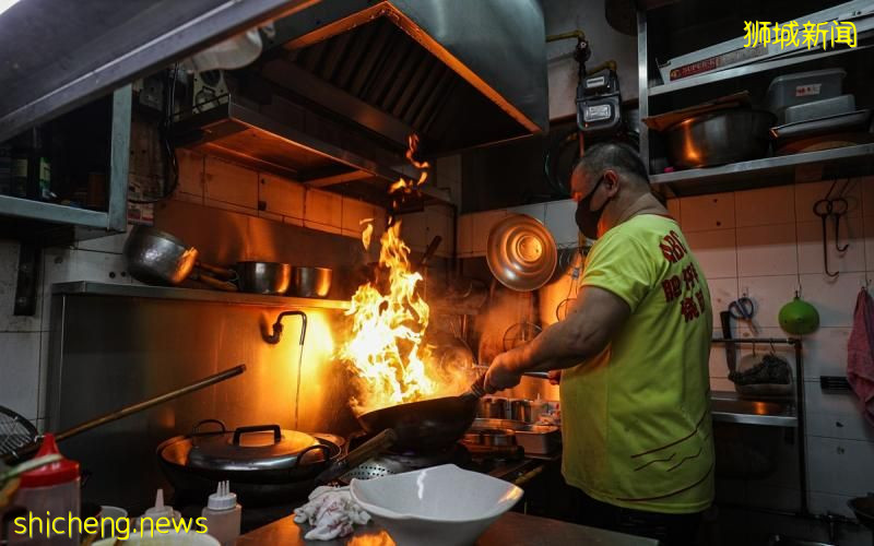 烧破铁锅的坚持 粤菜小贩坚守疫下档口