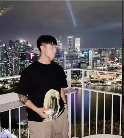 教教沒有底線的網紅怎麽做人！新加坡22歲男網紅被徹底封殺