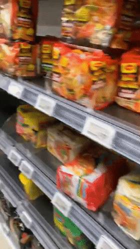 剛剛宣布！新加坡將進入第三階段解封，允許8人聚會！所有人免費接種疫苗