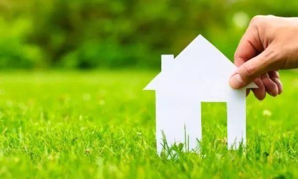 新加坡的家庭规模逐渐缩小，政府需要在10年内建造30万个住宅单位