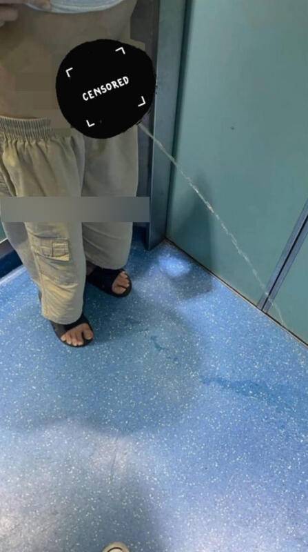 变态狂电梯里露宝 还在女子面前撒尿