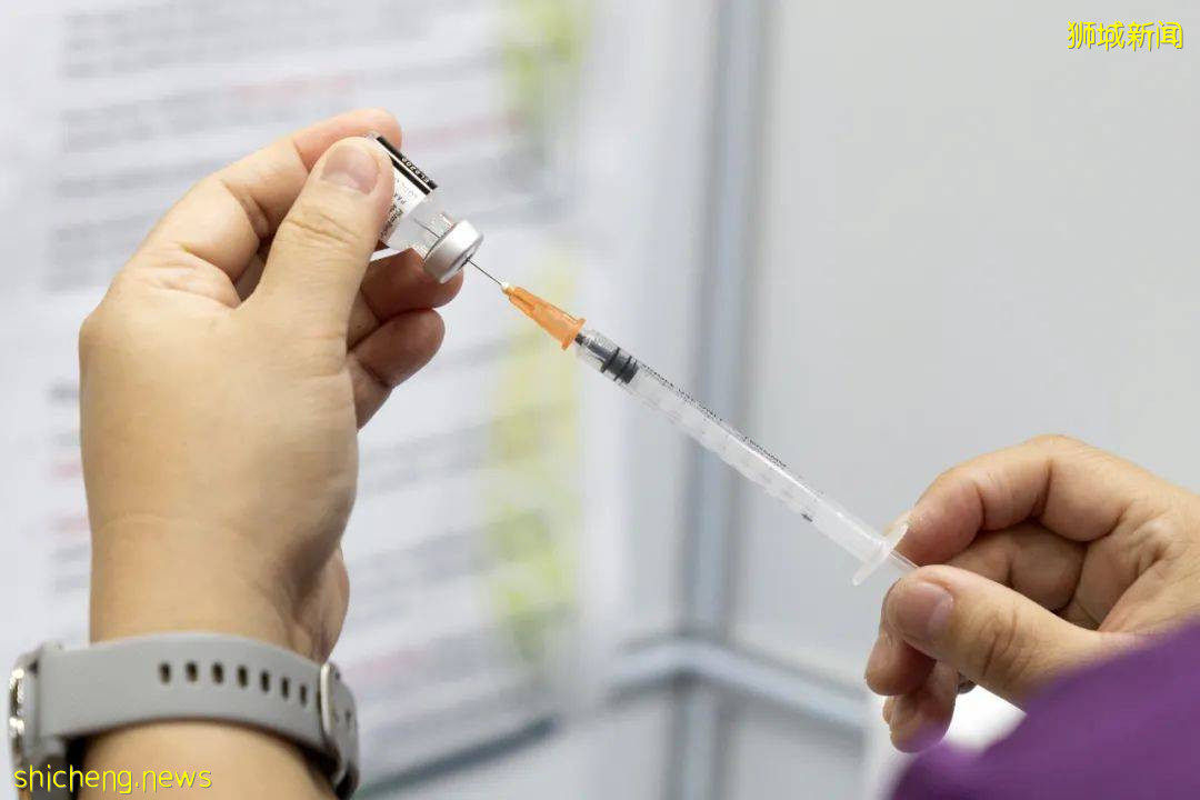 在新加坡打科興和輝瑞“待遇”不同！衛生部長：這個條件滿足後，會取消區別