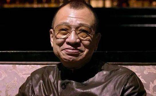 TVB“欢喜哥”许绍雄爱女咖啡厅狮城开张，主打健康糕点