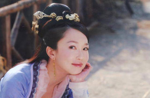 范文芳郑惠玉郭妃丽林湘萍郑秀珍,难忘新加坡花旦,有两位少人知