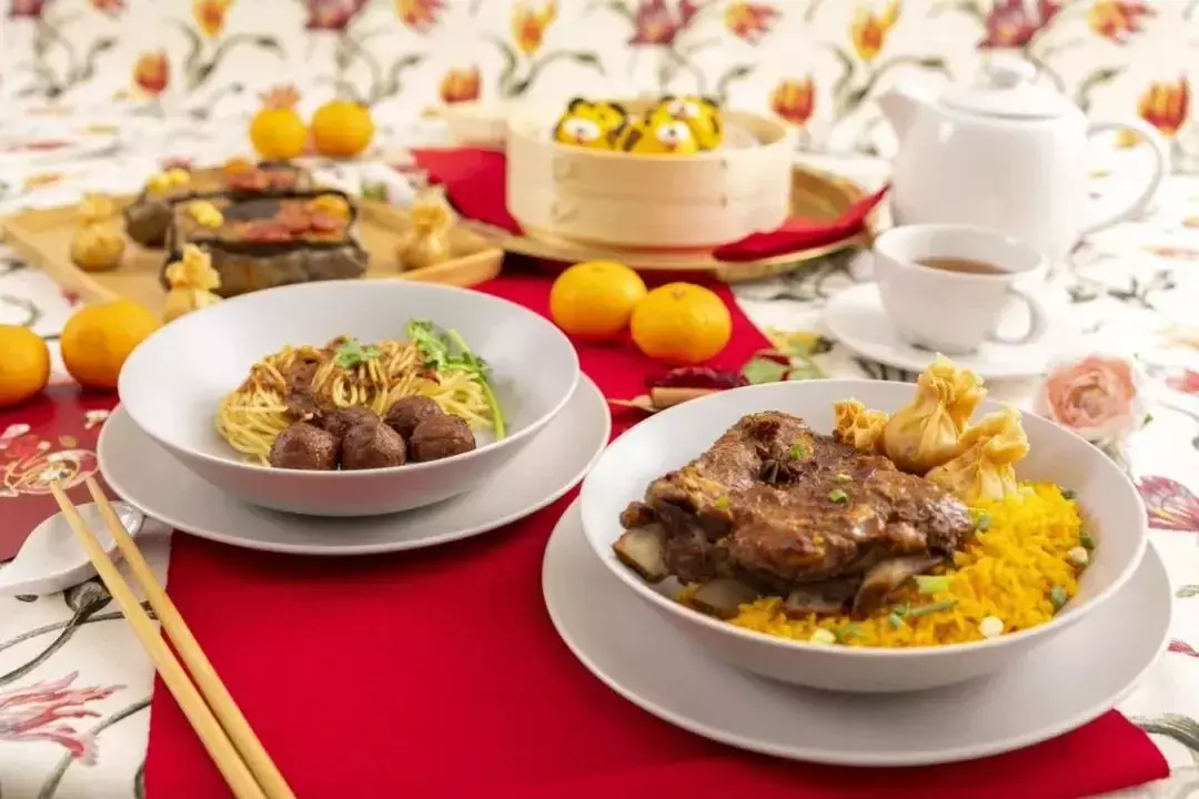 【周末去哪】$1鮑魚,3折海鮮,璀璨藝術節,猛男泰式火鍋,新年禮品合集