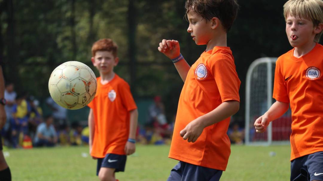 4歲就可以開始學足球~新加坡18家足球俱樂部，有離你最近的嗎