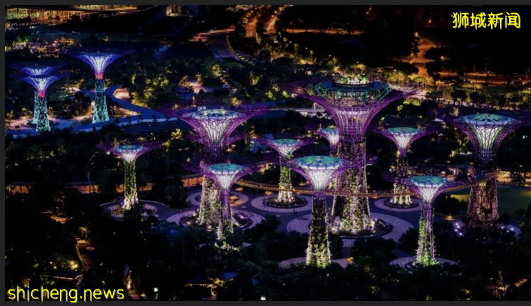 今晚，讓我們爲新加坡按下“播放鍵”，Majulah Singapura!