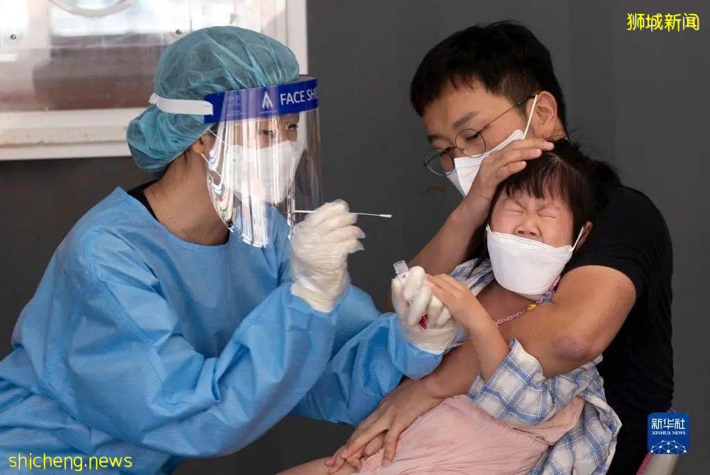 “孩子的同班同学感染了新冠！幼儿园乱成了一锅粥……”