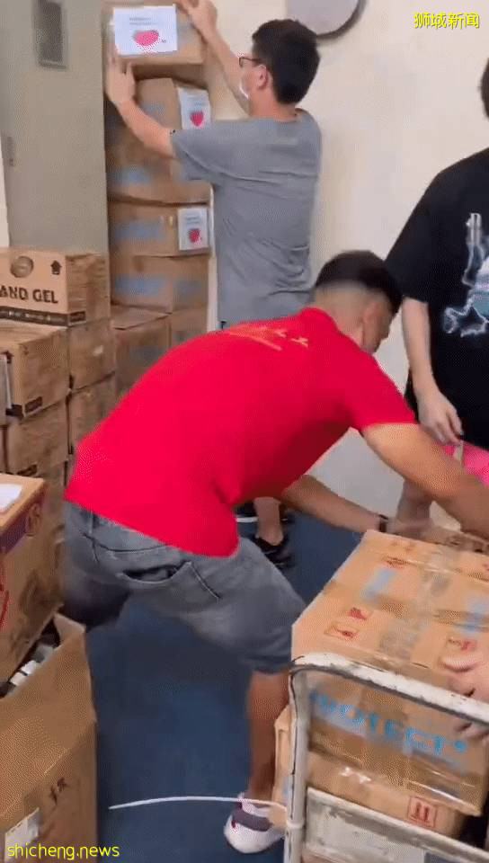 从惹兰都康客工宿舍到全岛各地……只要客工需要，爱心就传递到那