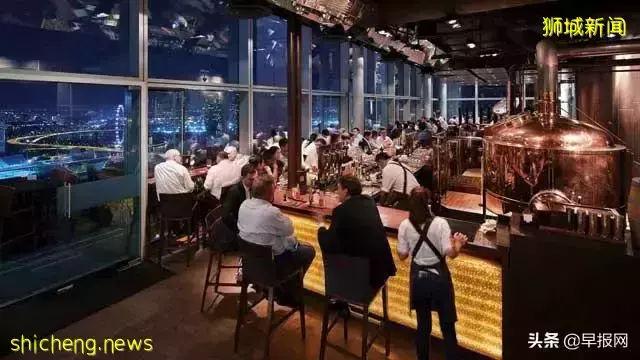 爲何新加坡不少食客提前到餐館慶聖誕