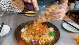 新加坡莆田集团放大招——情怀子品牌Yum Sing等你来