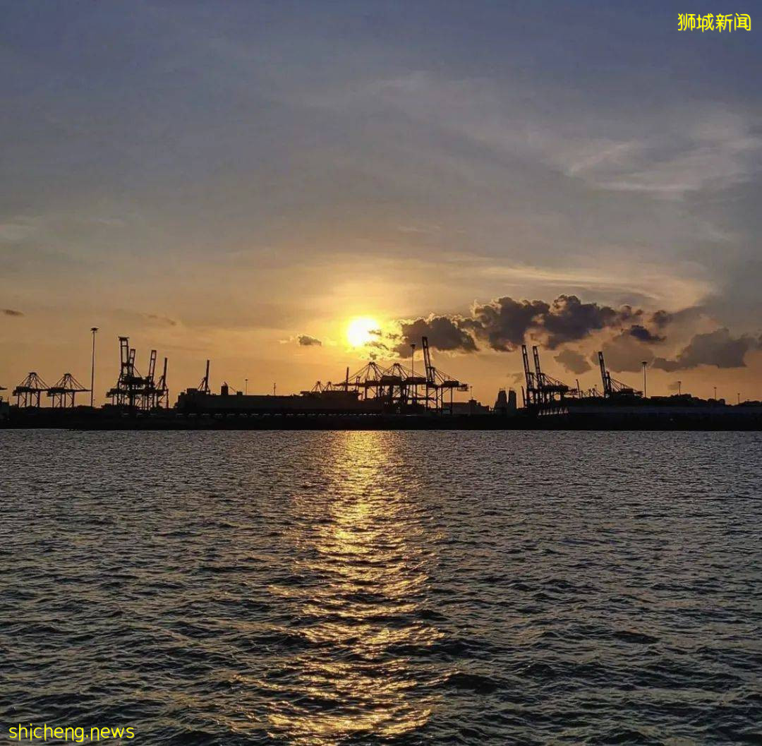 看日落、吹海風、嘗美食！在新加坡享受遊艇野餐之旅吧