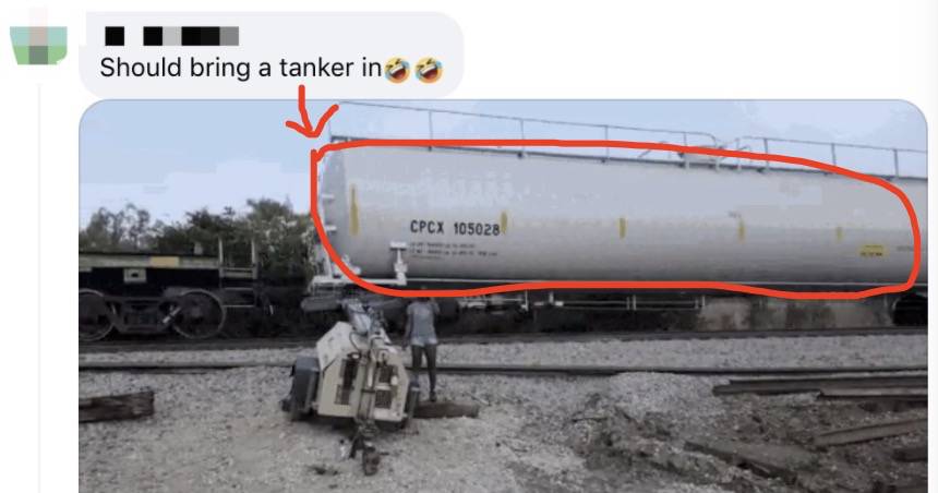 星巴克自帶杯咖啡免費，隊伍排瘋了！新加坡網友：咋不帶痰盂呢