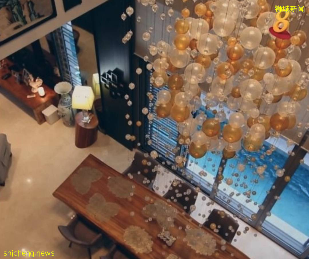 现场曝光!TVB老戏骨许绍雄女儿跟新加坡籍男生订婚了