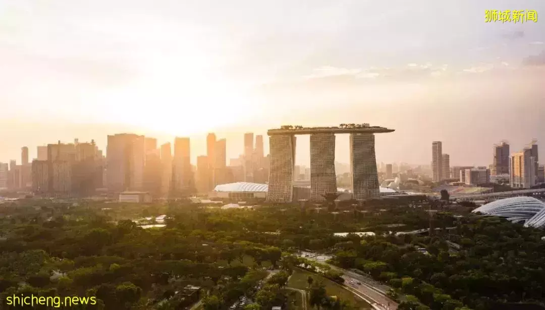 为什么推荐您以自雇模式登陆移居新加坡