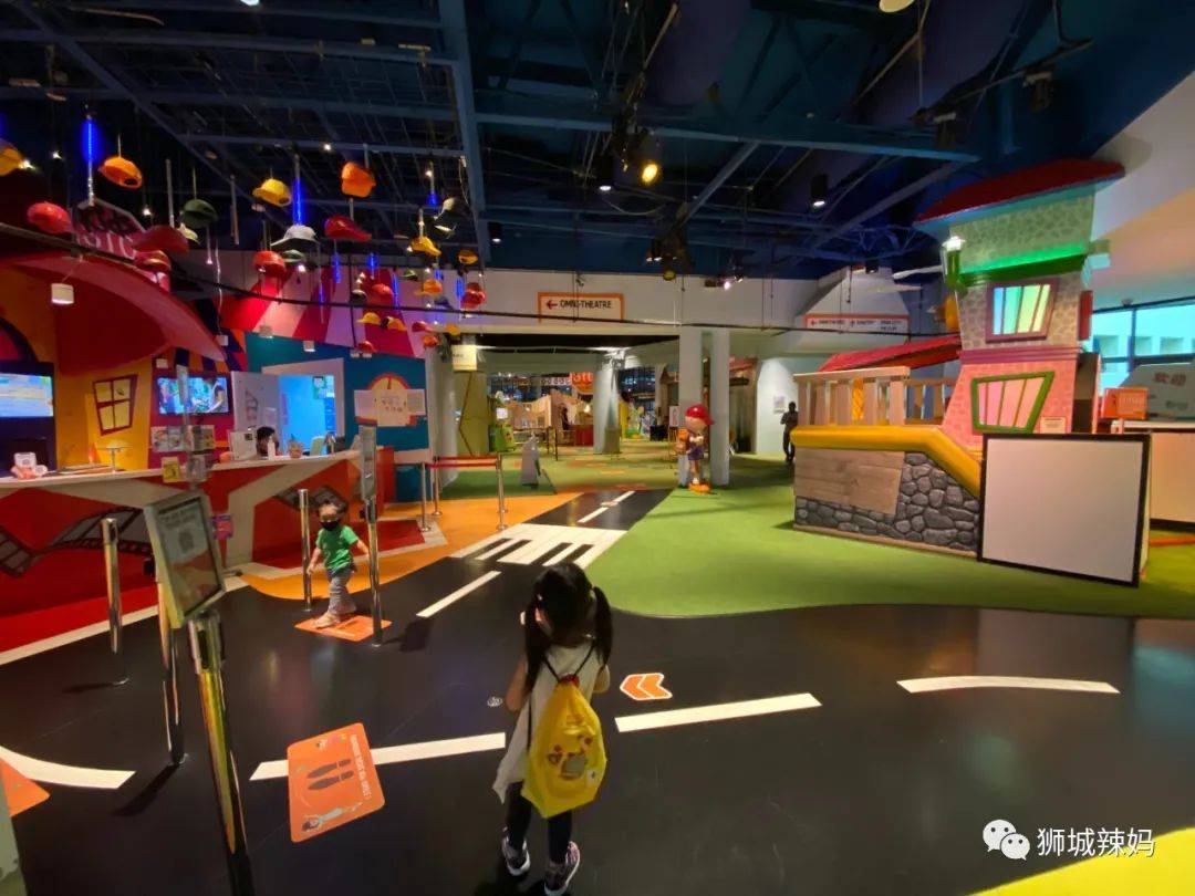 僅$10!新加坡還藏了個超棒的科學遊樂場,10多種職業等娃來體驗