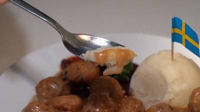 宜家最新菜单竟然有龙虾!下一条朋友圈就靠它了