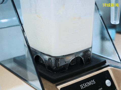 好喝不长胖的Moo Moo酸奶新店开业!壕送700杯招牌酸奶