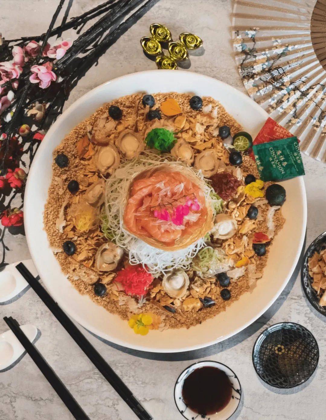 实拍!前晚,新加坡牛车水到处人从众𠈌!这9个地方过年还开门