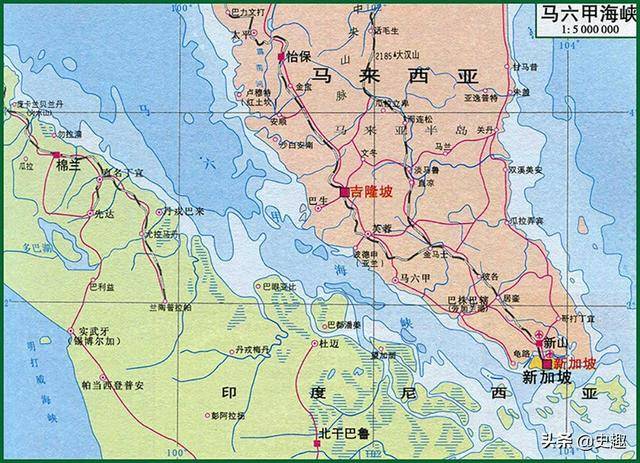 马六甲海峡为三国共管,为什么面积最小的新加坡反而发展更好?