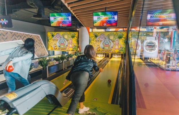 收藏!新加坡這11家保齡球館,最低只需$2新幣,太值了