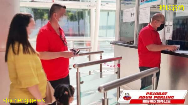 3岁女童抱着小熊 从太平南下进狮城团聚