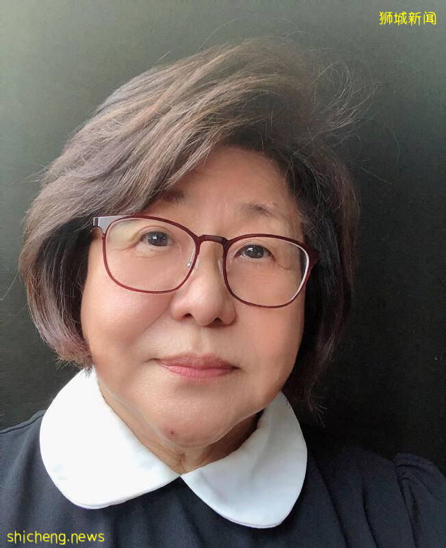 执教30年两度转业 退休老师重执教鞭