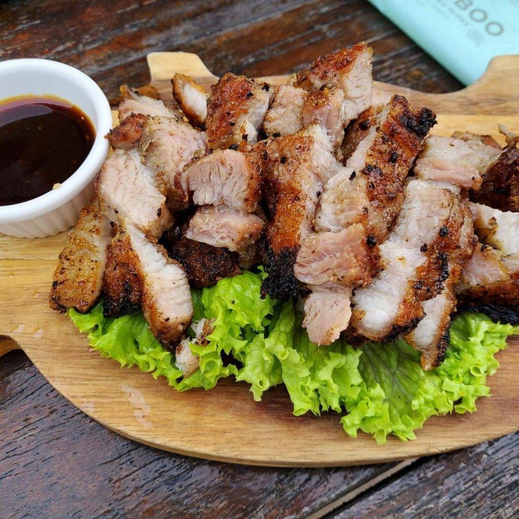 氛圍感十足的日式居酒屋🏮 榜鵝區“IZAKAYA 95”美味日料配美酒!招牌炭烤肉串來一份🤤