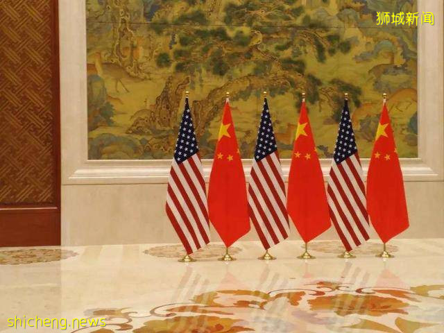 “在中国面前，美国太嫩了！”新加坡学者预测：10年内中国将赶超美国