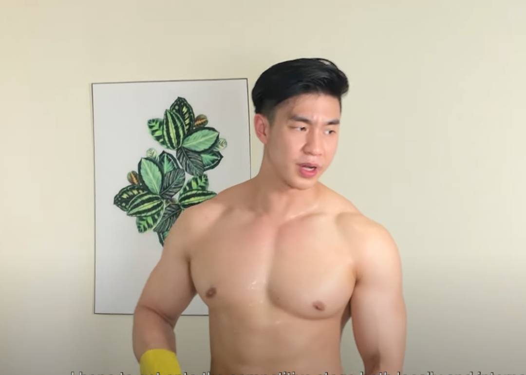 新加坡“猛男上門服務”火爆全網！菲律賓老奶奶都來湊熱鬧了