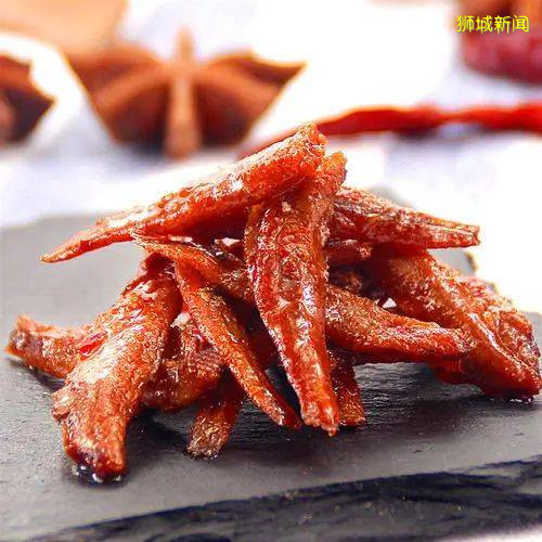 螺蛳粉辣條小魚幹... 李佳琦都愛吃的零食這裏全都有