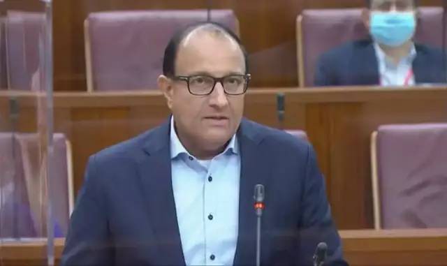 今增31 | 新加坡国会直播谈了什么吸引8万人围观，追踪器新用途惹争议