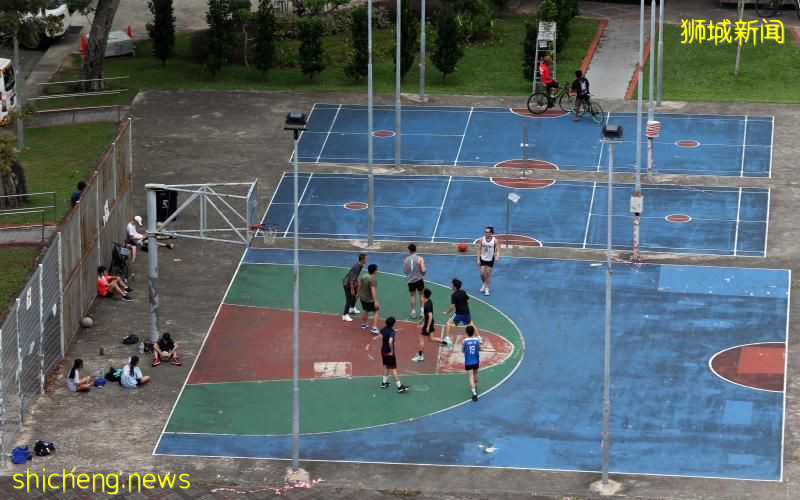 青少年群聚打球聊天  闹至凌晨 居民每周报警