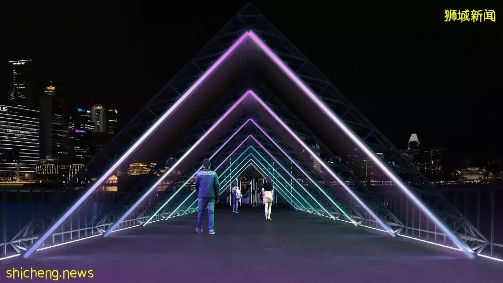 闊別兩年！照亮新加坡燈光藝術展今年6月3日回歸✨環保材料打造火花之光，活動免費入場