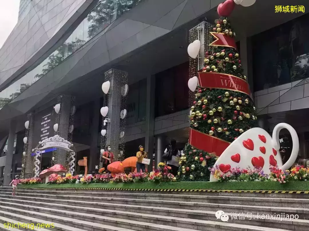 乌节路圣诞装饰实拍!全新加坡2021年最美圣诞树即将揭晓