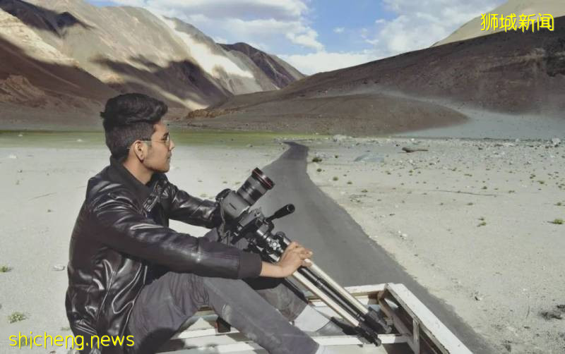 來到新加坡，他離夢想更近了一步!