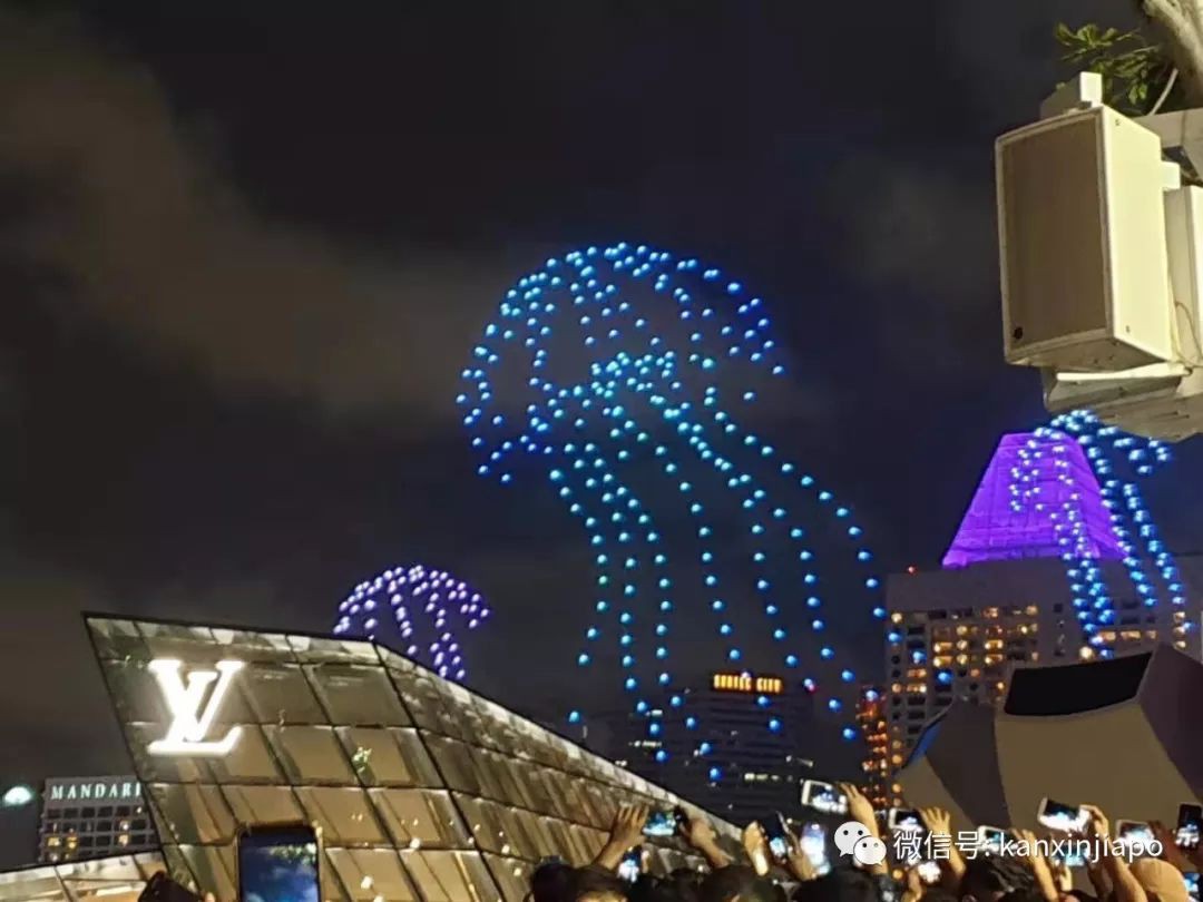 超酷炫！2020跨年烟火，无人机方阵，灯光秀照亮新加坡