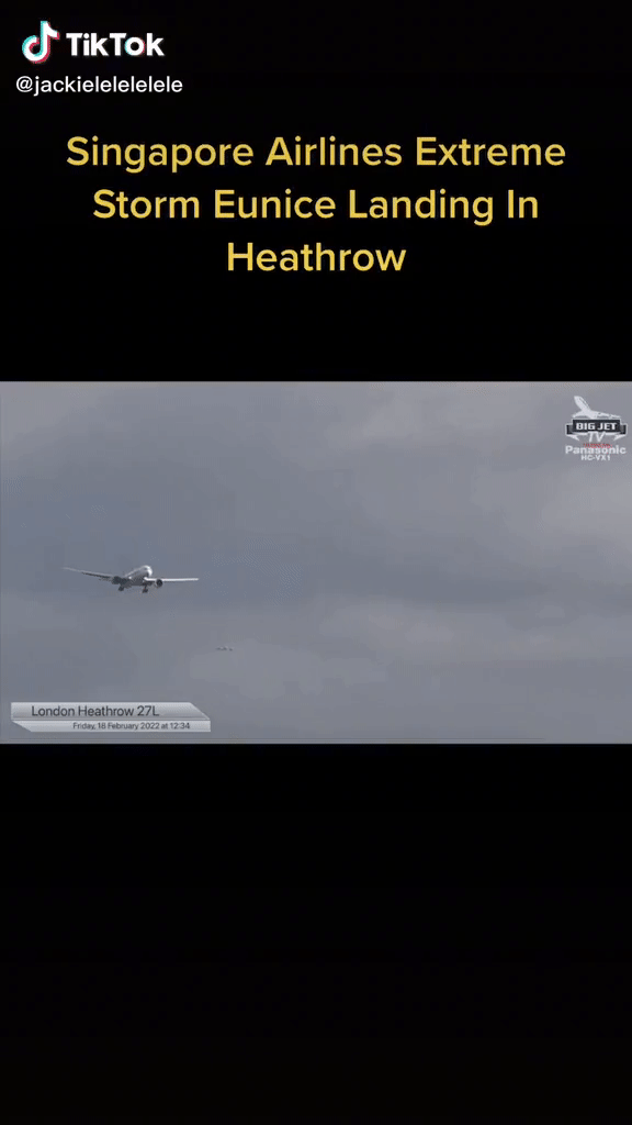 新航飞机降落时险出事!剧烈抖动差点冲出跑道!新加坡曾发生这些空难