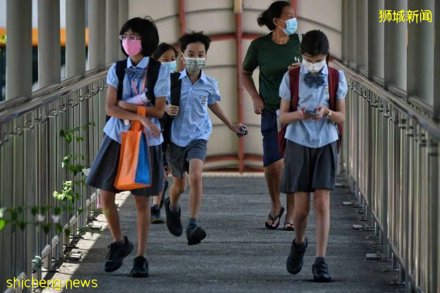 新加坡有医生因新冠去世！未接种疫苗限制将更多！12岁及以下儿童可随家人出国旅行